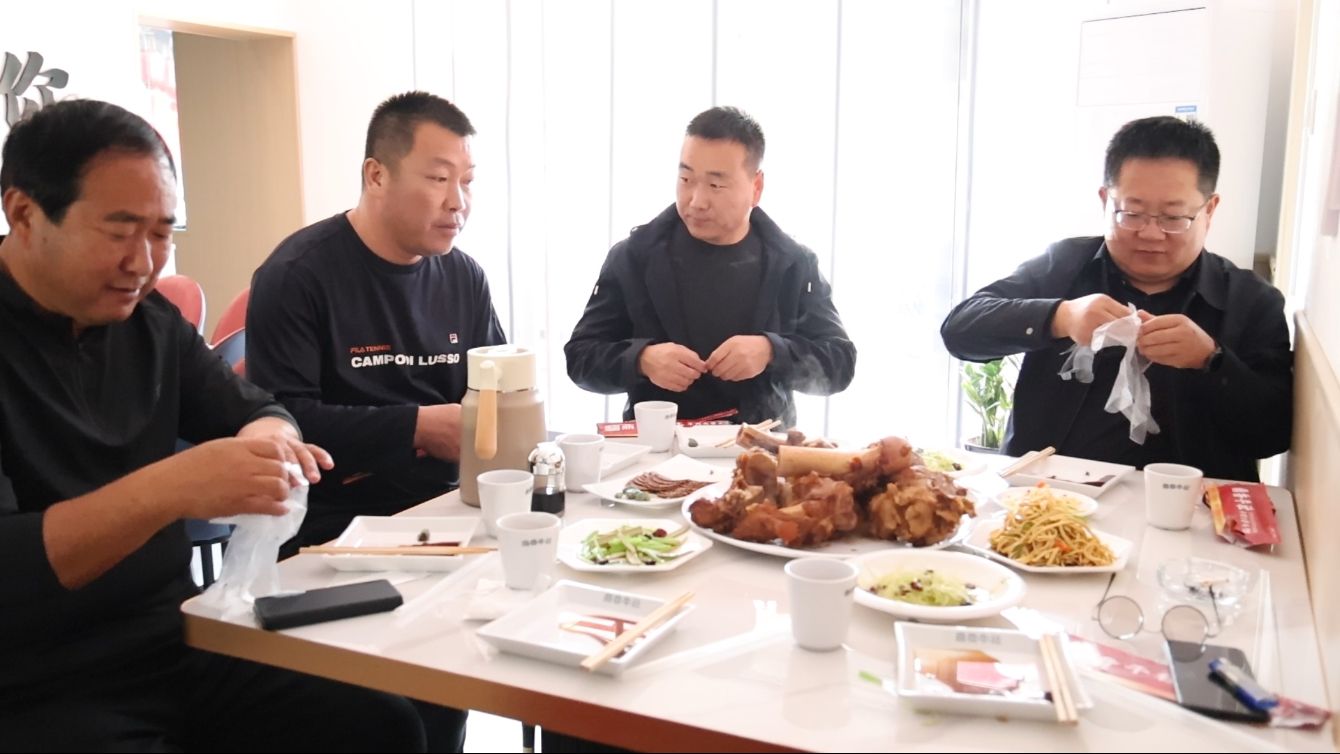 正在上传... aafe8ce283f23e45100d032bb0e49a32.jpeg