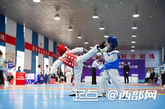 正在上传... 9c96d388a56573ea81d12d657a2ba16b.png