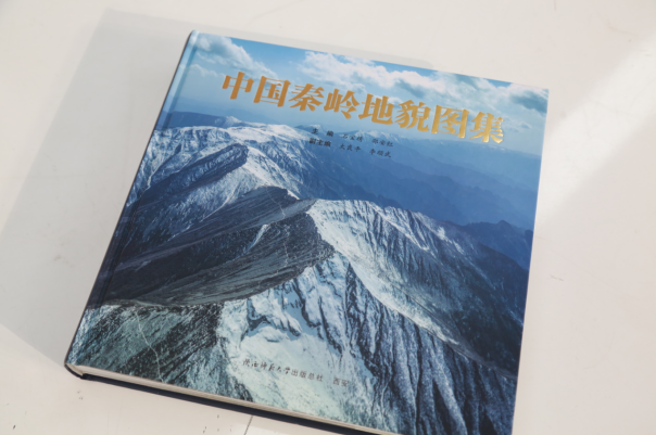 正在上传... 17a203b60c1dc5848db1c2ac4cd18e33.png