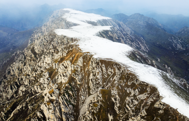 正在上传... 2c22d9b5341b3924cefa87f47129483c.png