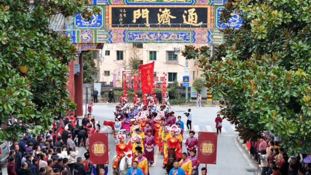 正在上传... 535ad60d077a6f4fe7c48c0a7b8cc227.png