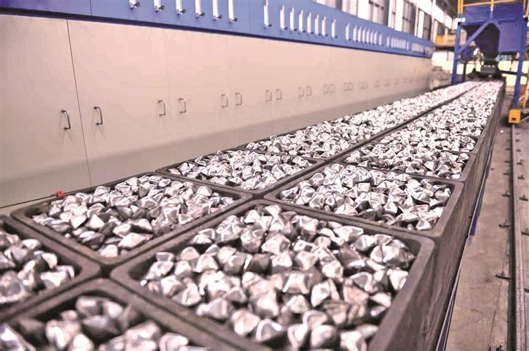 正在上传... 5b658de71d655586de4fcea45c2fa79a.png