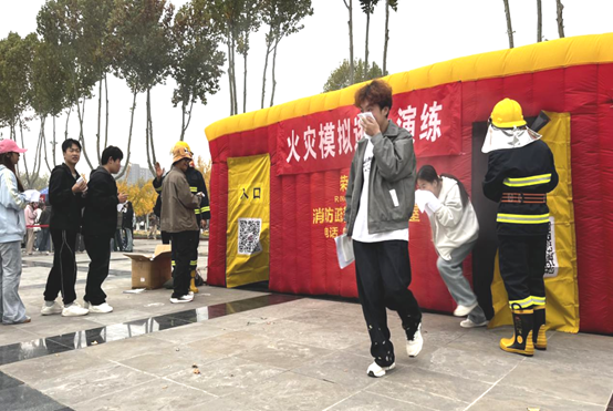 正在上传... 696d688cfd2a61ddddc62a373138f811.png