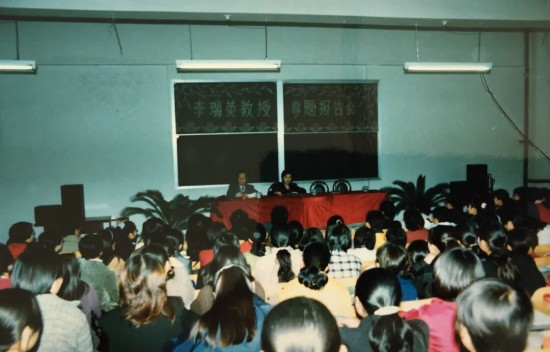 正在上传... 7350b04d0d8d38c5508d228276eb8e26.png