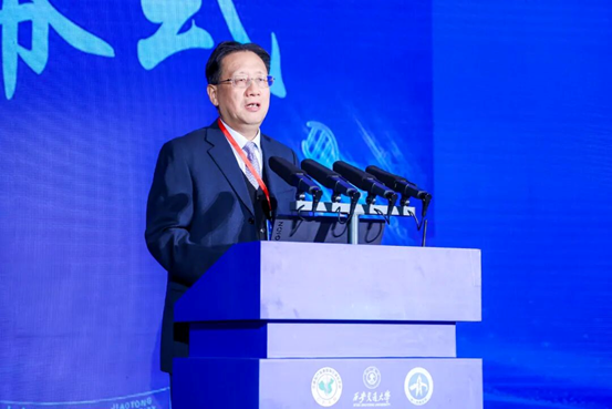 正在上传... 1f12f5b6c875c640e40bd96d61697f8c.png