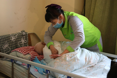 正在上传... abae60ad570fc5ba1dc29a5f53fc9dd1.png