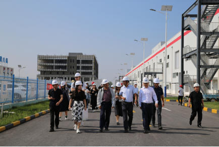 正在上传... 2850758e59e44aba1d367bbb2416ca14.png