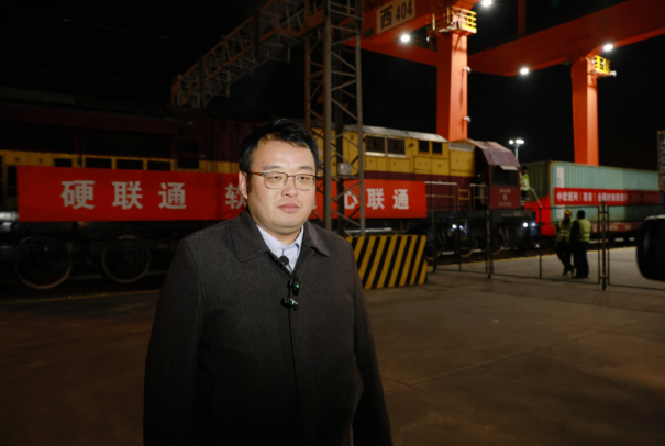 正在上传... 5592d0a1086212f2002e31cf2d64dc98.png