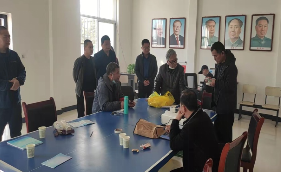 正在上传... df4f0a2a2acd4740d9f365bf7db8508c.png