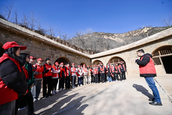 正在上传... c751f9f0a7c2e036779f8793870de0f9.png