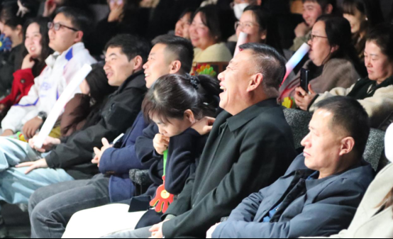 正在上传... 8f299e4b3f74503f122a0351f72c9f51.png