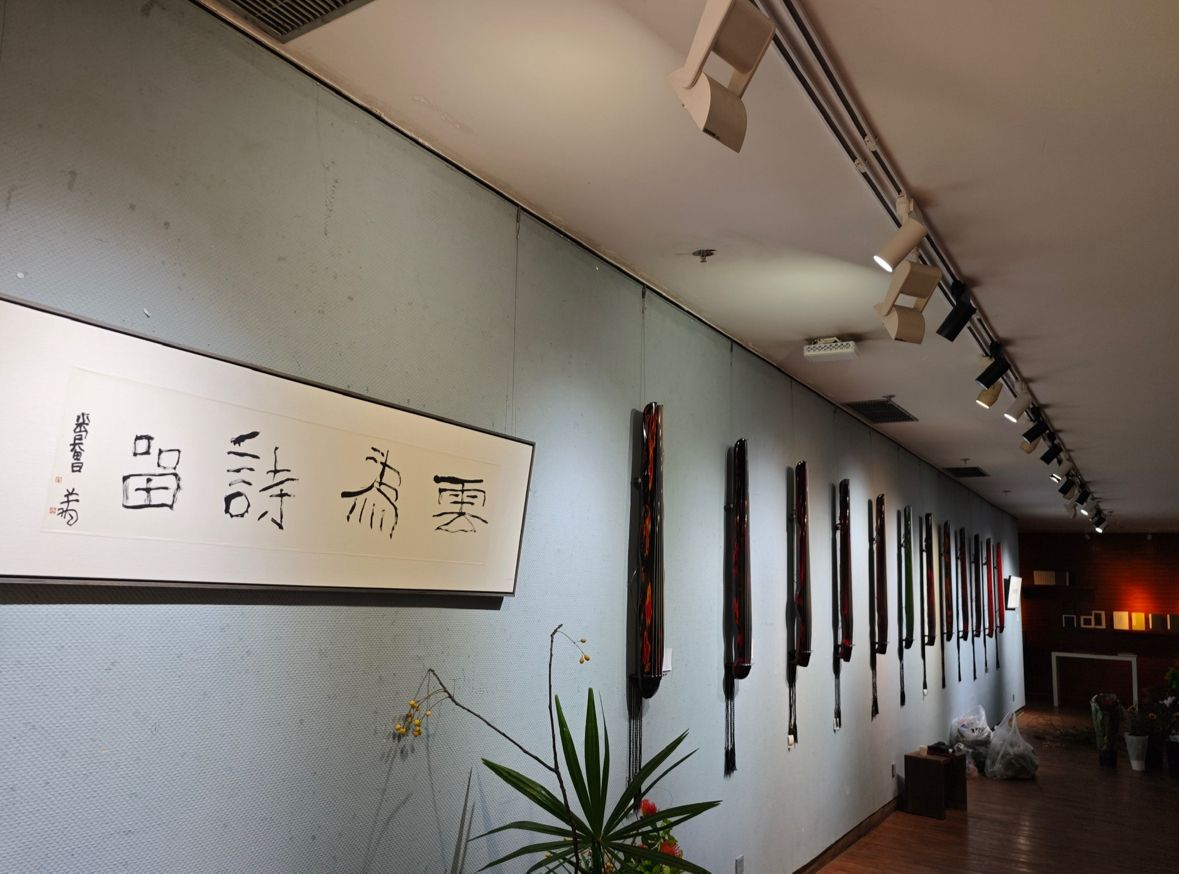 正在上传... e8252fb2a1f46344ced1a106b9f61b80.jpeg