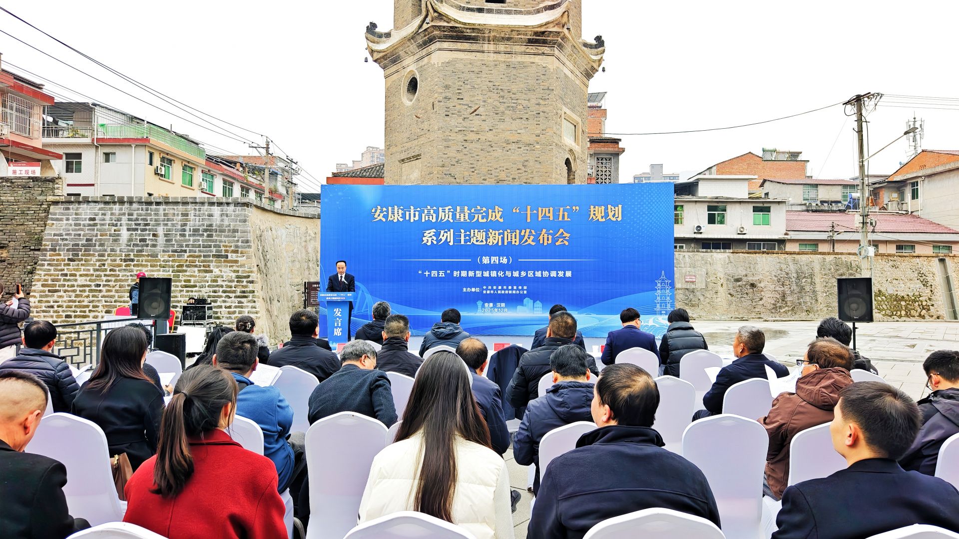 正在上传... 3040b4ccb1861d21d44100758ca60385.jpeg