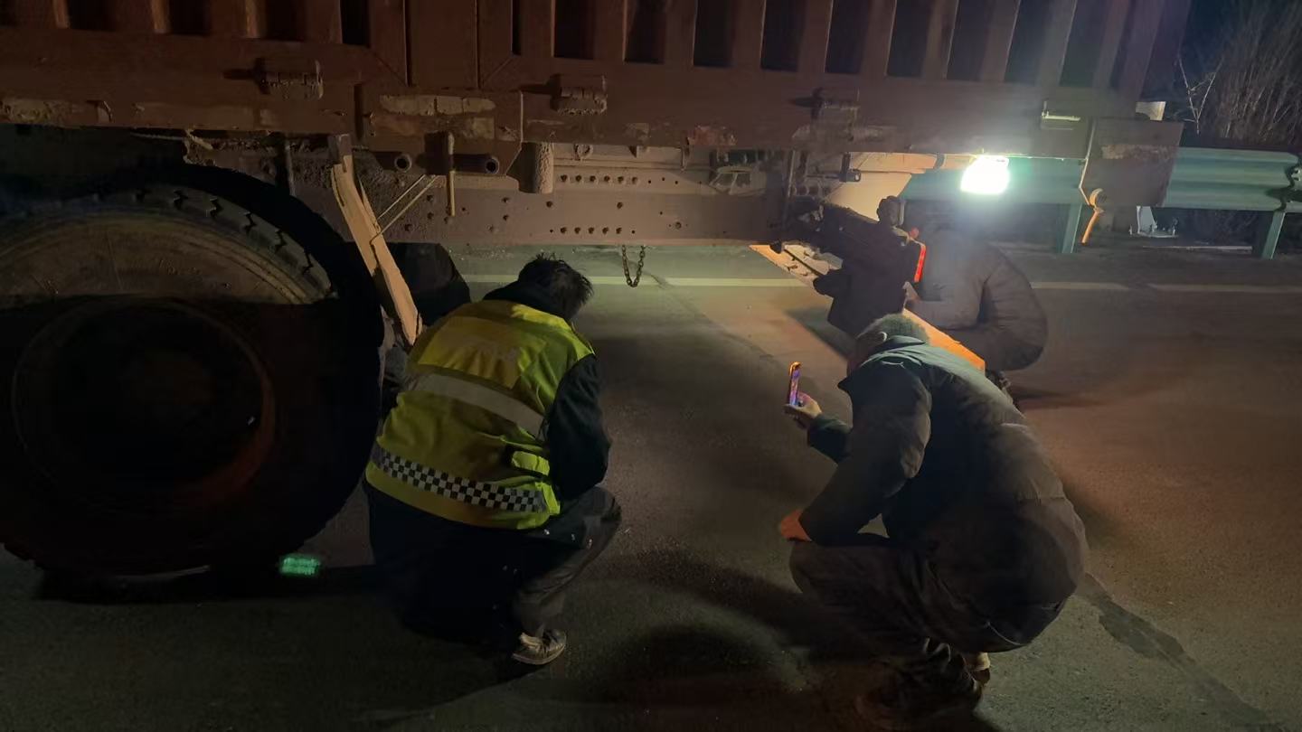 正在上传... 78d61e70c19570fe8558837e9c9dc5b9.jpg