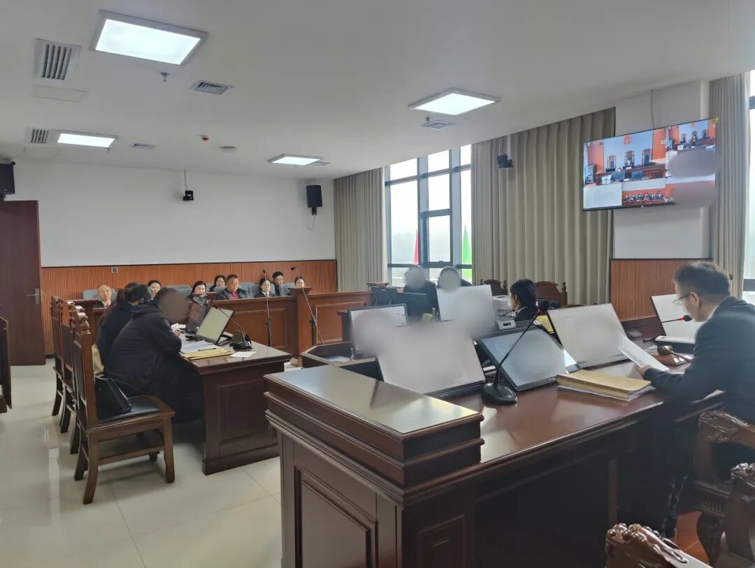 以公开促公正 以监督优环境——安康汉滨法院开展“沉浸式”庭审观摩活动