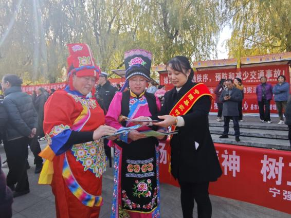 正在上传... 60cdd0ce4201ee55c98ccdb2d8501264.png