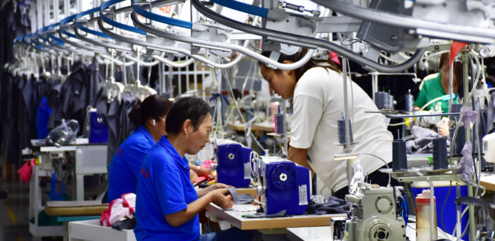 陕西纺织服装产业链推介招商签约互采对接会召开