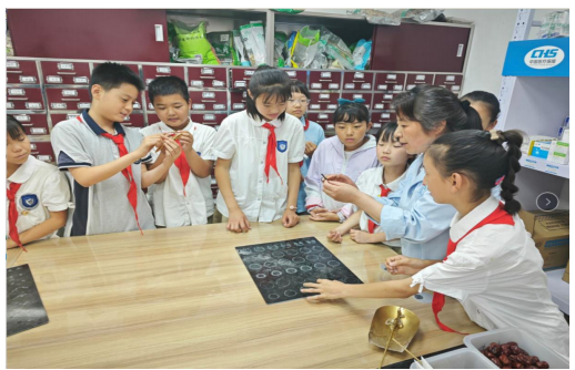 正在上传... 1b9b59a273262194f20f03e6a73a6226.png