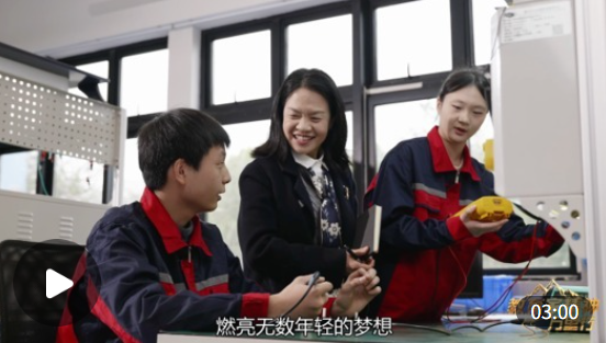 正在上传... d7e67e637cc2a512292db9e671def8f6.png