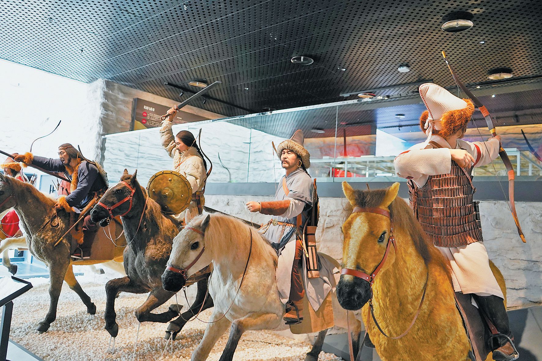 馆内蜡像展示。白凌燕 摄