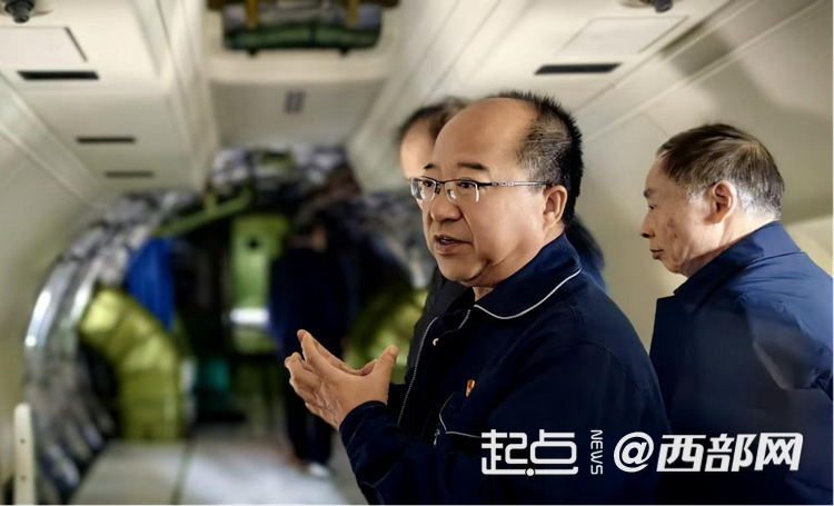 正在上传... 1f5ef34ea0594e4a21427dad65fe92f9.png