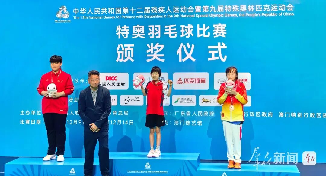 正在上传... 525105d7164ee5b5313cc8b08ab53873.jpg