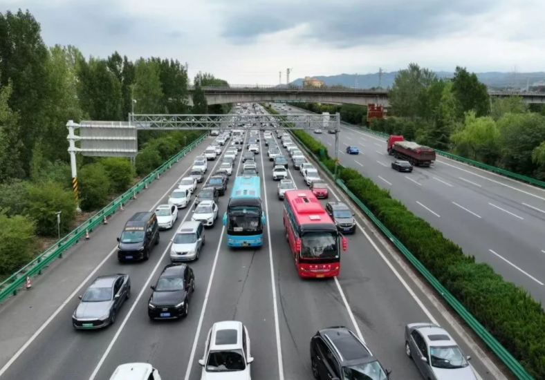 正在上传... 121c955a29a225a10e0d66a334c4cd25.png