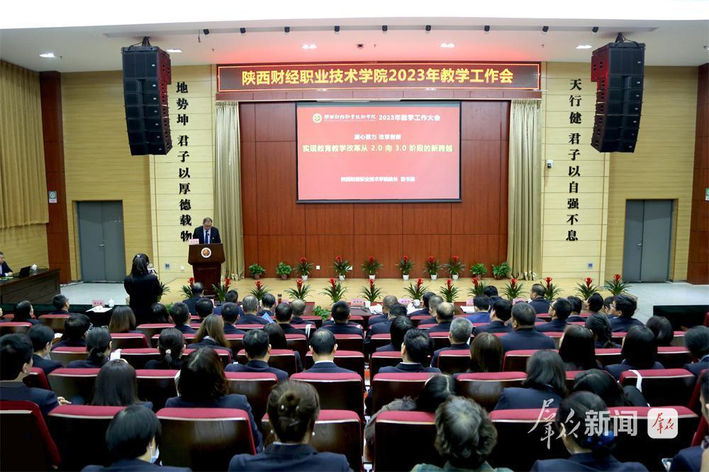 正在上传... a713266f7e07301419bb39bfebcc3126.png