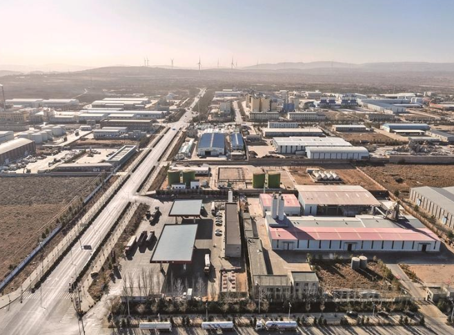 靖边县经济技术开发区(11月30日摄)。王晨曦 摄