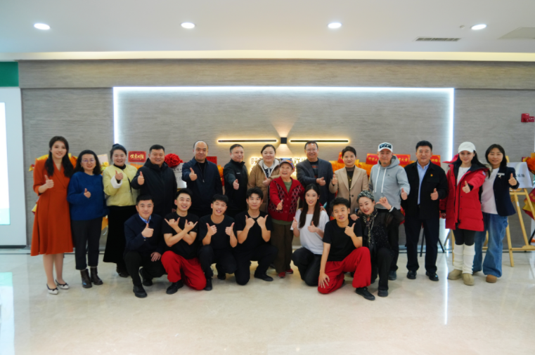 正在上传... 0f8bc792802e6cc63e8a80f70ea5b96f.png