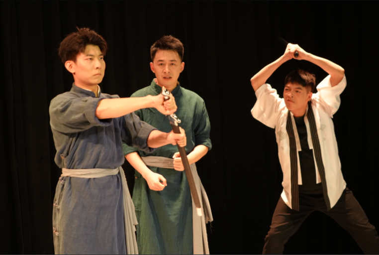 正在上传... a5233b55f95daf2d048079daeff4ba56.png