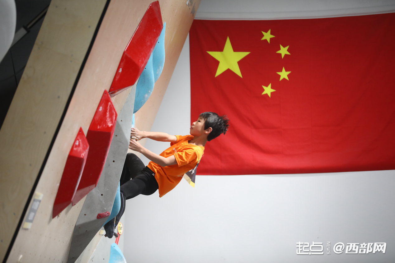 正在上传... dd147c1a2dd0f38f3ed53b8a89219cef.png