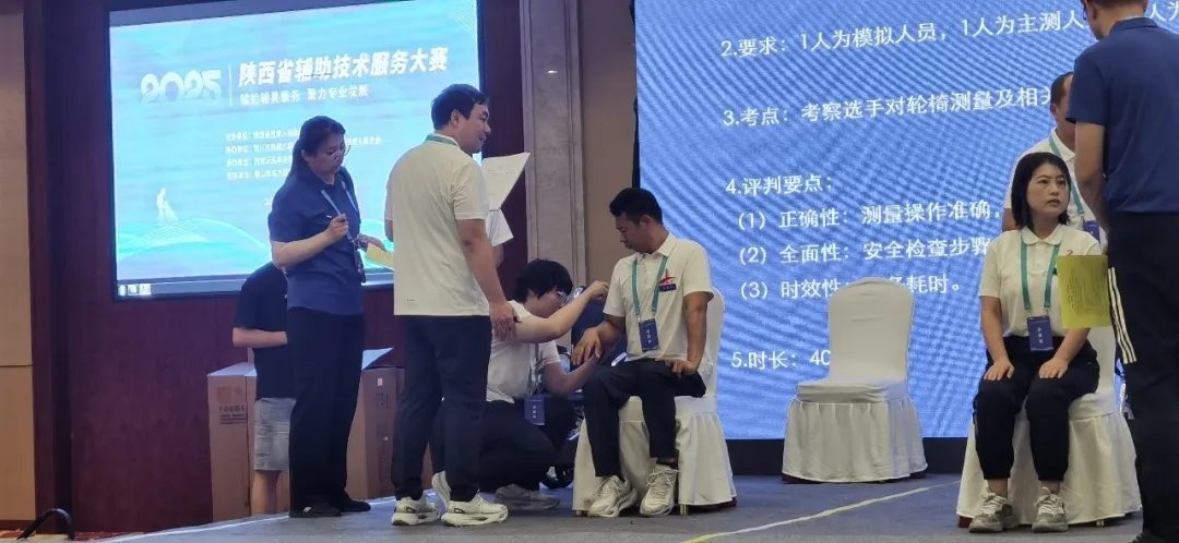 正在上传... 9dd0ae9ab80f8ee159bfae99675c4d30.png