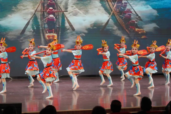 正在上传... e9345e4a96bb3ad4915b18b09ece143e.png