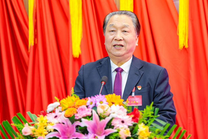 正在上传... ee21b5e18bdadb0d55b295185630e4e8.png