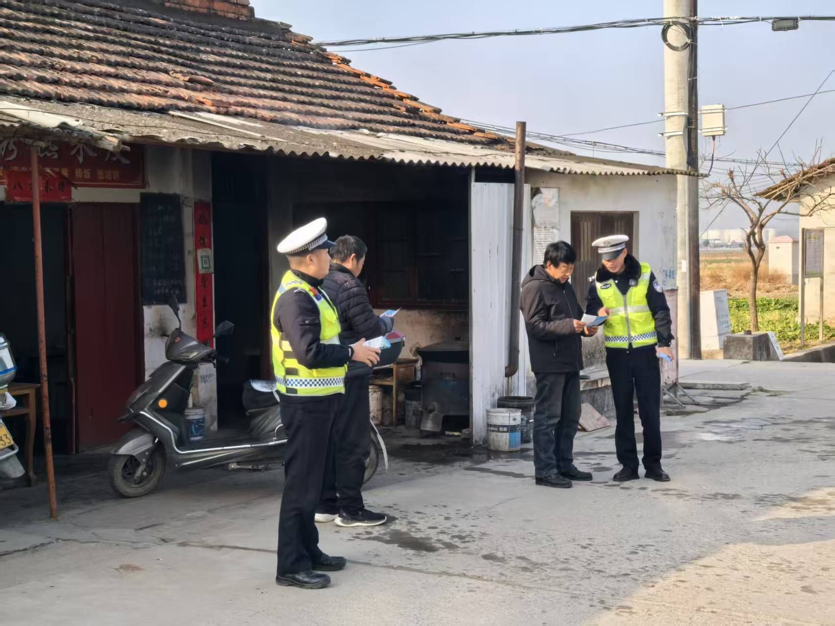 正在上传... f890b89f653583325db4af0436085f8a.jpeg