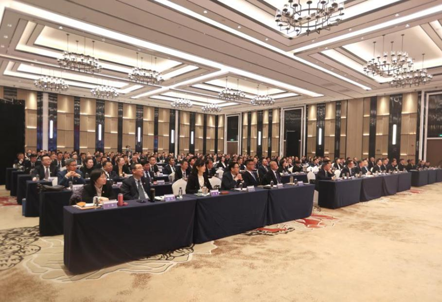 正在上传... 3612a5d5aaff7a8b0b8b083bf240377e.png