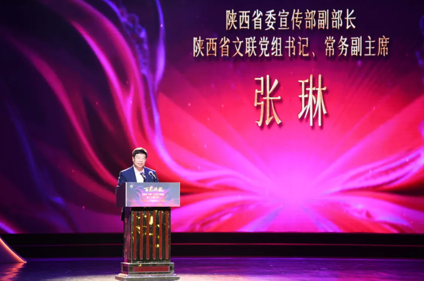 正在上传... e4f1e1d99b987c76142833e1097b0608.png