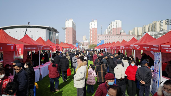 正在上传... c7b39a2c93b901977bf11ae463a463c4.png