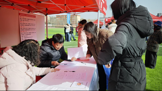 正在上传... dd15447f76de8fa4fd36f1d3b12cc4a8.png