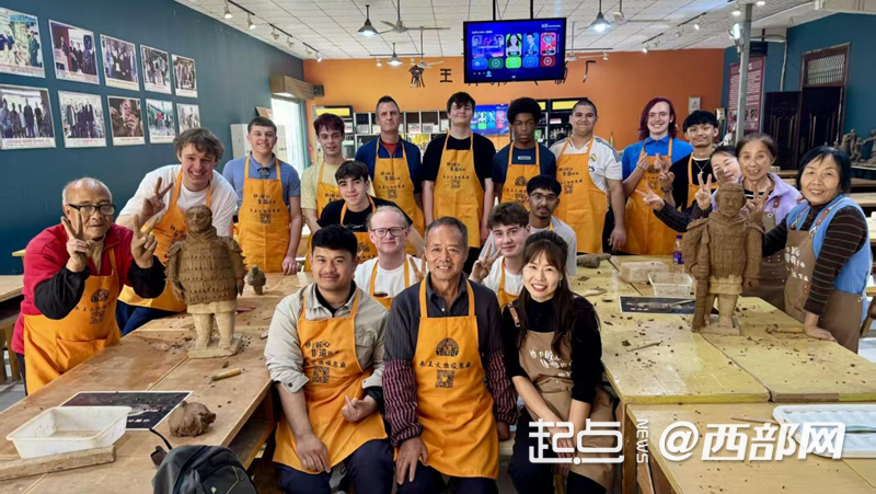 正在上传... 672b79496394bc7ac54bd6c8a27a4463.png