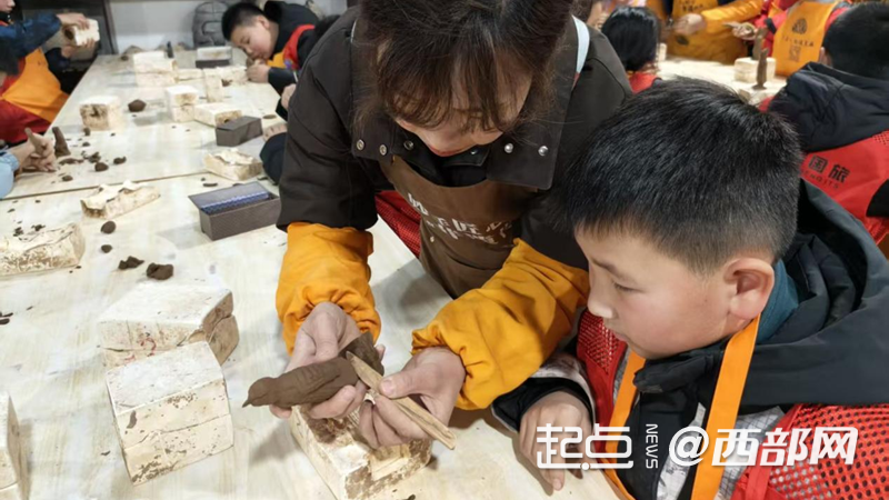 正在上传... cf5cde3ee7f1e52c0e7f093227a91153.png