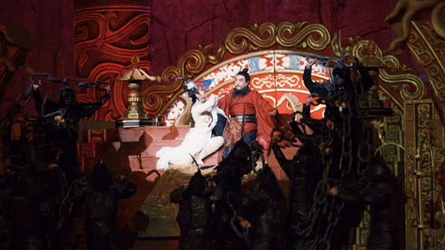 网络中国节·春节｜龙马精神耀周原 封神年味满乾坤