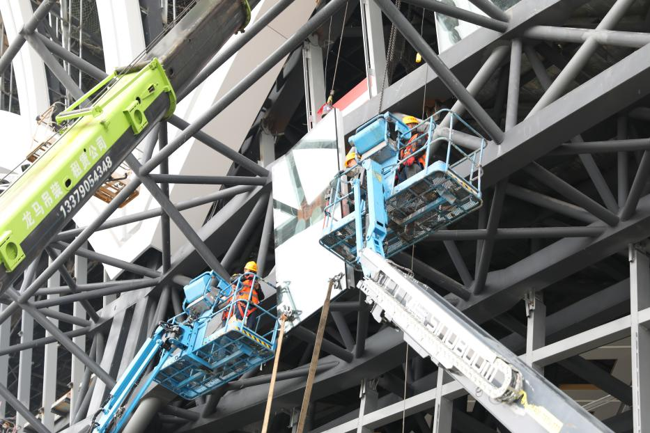 正在上传... 0136567c24526f36e8cf24f6bdb1196e.png