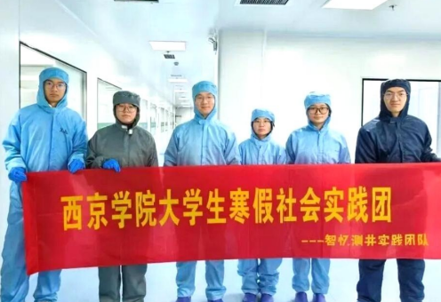 正在上传... 7b6147cebe0da6ef56440cb85d8976b8.png