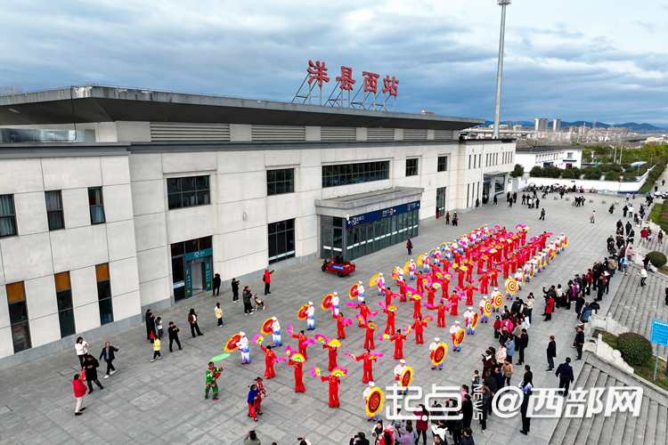 正在上传... 0104e8c971260099d9b8fec35b3a6e7d.png