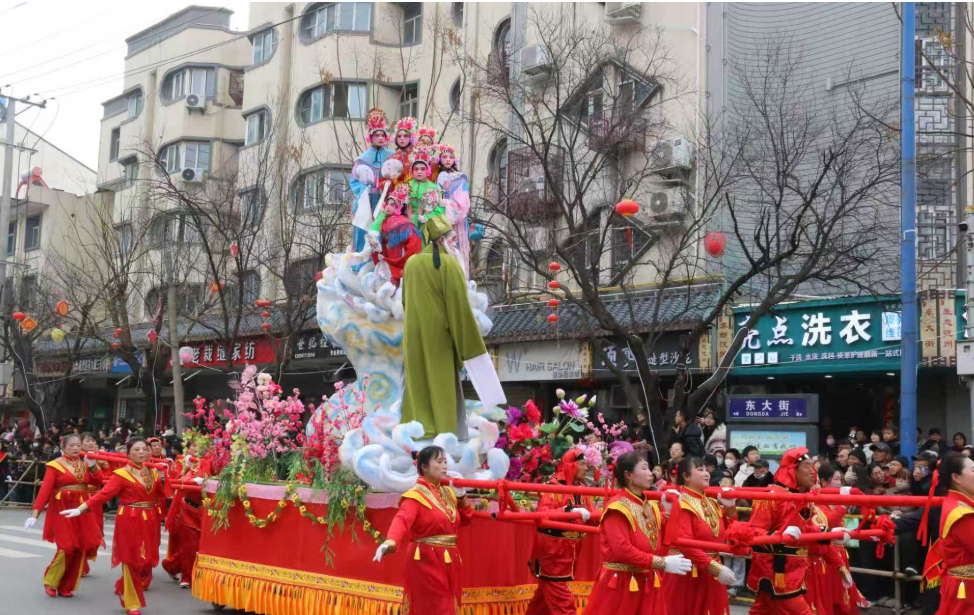 宝鸡陇州社火闹元宵 铁马金戈踏春来