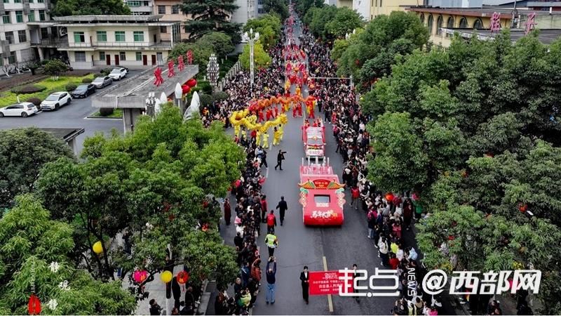 正在上传... 37f03c678e54ce7b196c4a3c01ba3f94.jpeg