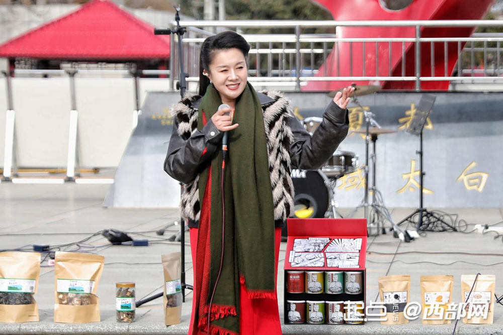 正在上传... f0fdf56a0cdadc20219df2d412569f44.png