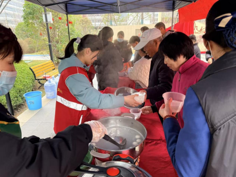 正在上传... f37f038809a6bd0ba3eeb2a6b859f7c1.png